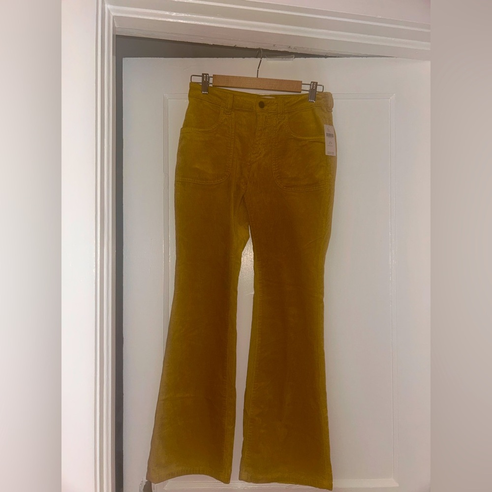 Women's Mustard colored Corduroy Jeans by Pilcro size 27 petite NWT